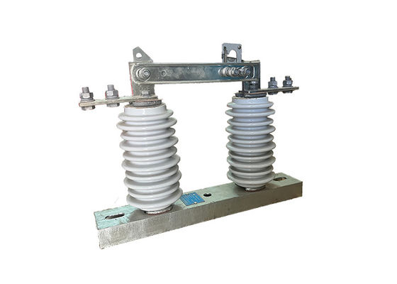 Isolateur électrique vertical à haute tension fonctionnant manuellement ou automatiquement pour la rupture pour le système de destruction