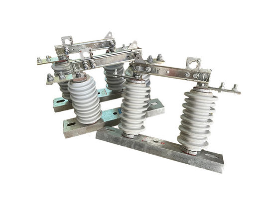 Commutateur de déconnexion à haute tension à phase unique 630A 12kV Porcelaine fabriqué en extérieur Commutateur de déconnexion avec fonctionnement intelligent