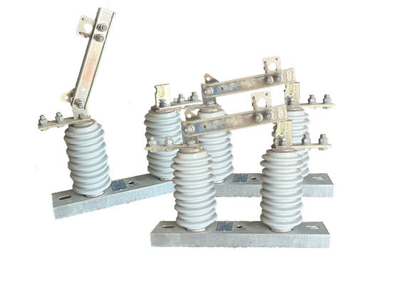 12kV 630A HV AC Haute efficacitéCommutateur de déconnexion de puissance Gb 1985-2014 Faible risque avec disjoncteur extérieur sous vide