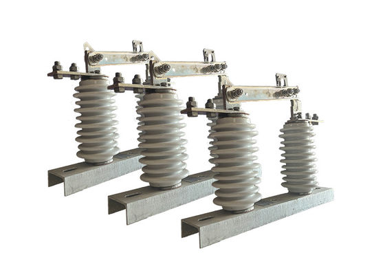 Système électrique Isolateur électrique haute tension pour la rupture / la connexion avec l'acier inoxydable épaissi