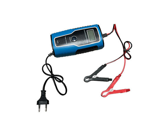 Chargeur portable à démarrage automatique complet pour chargeur de batterie au plomb-acide Chargeur de batterie en plastique Shell bleu